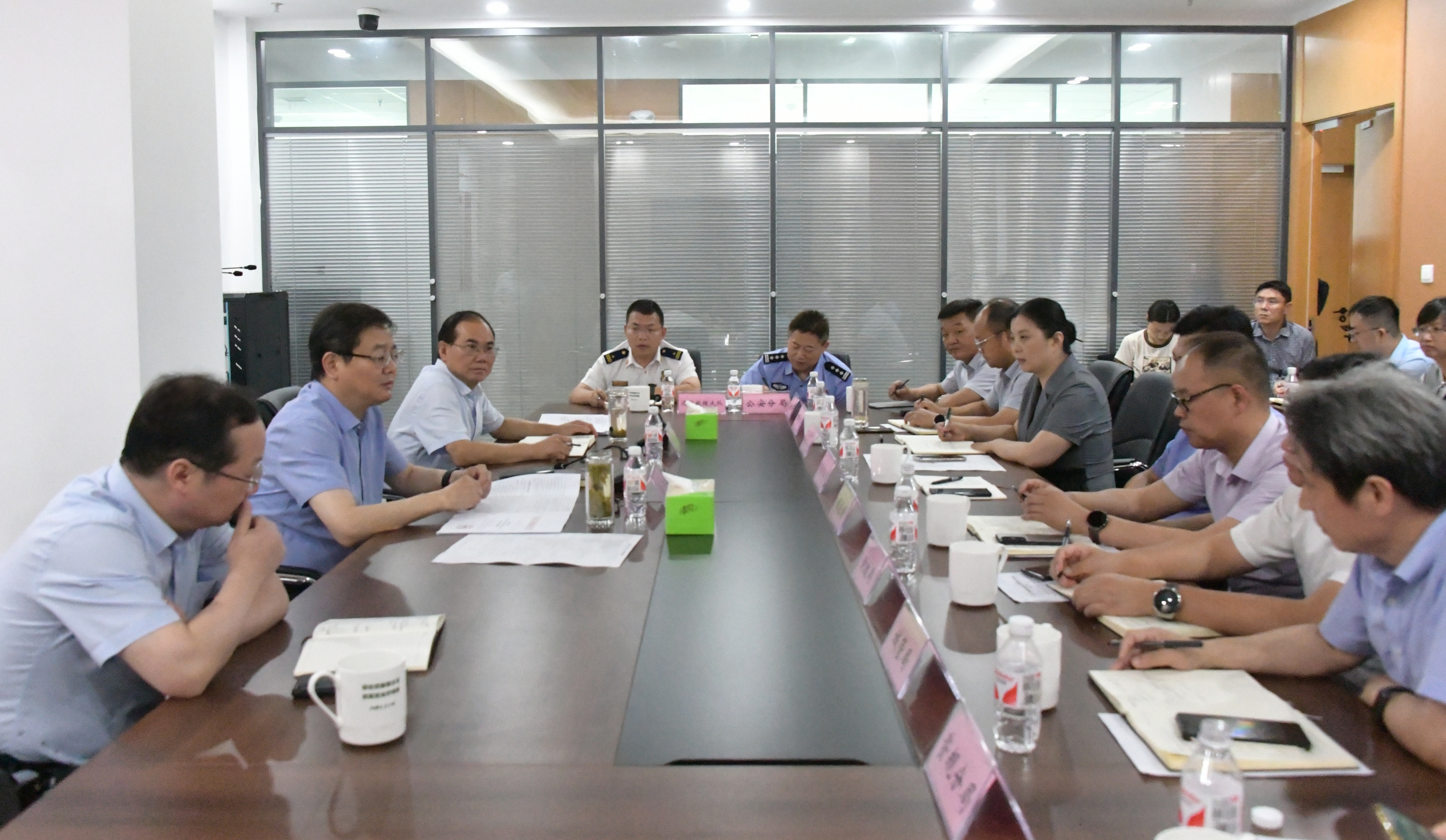 图片3.jpg 图片3.jpg