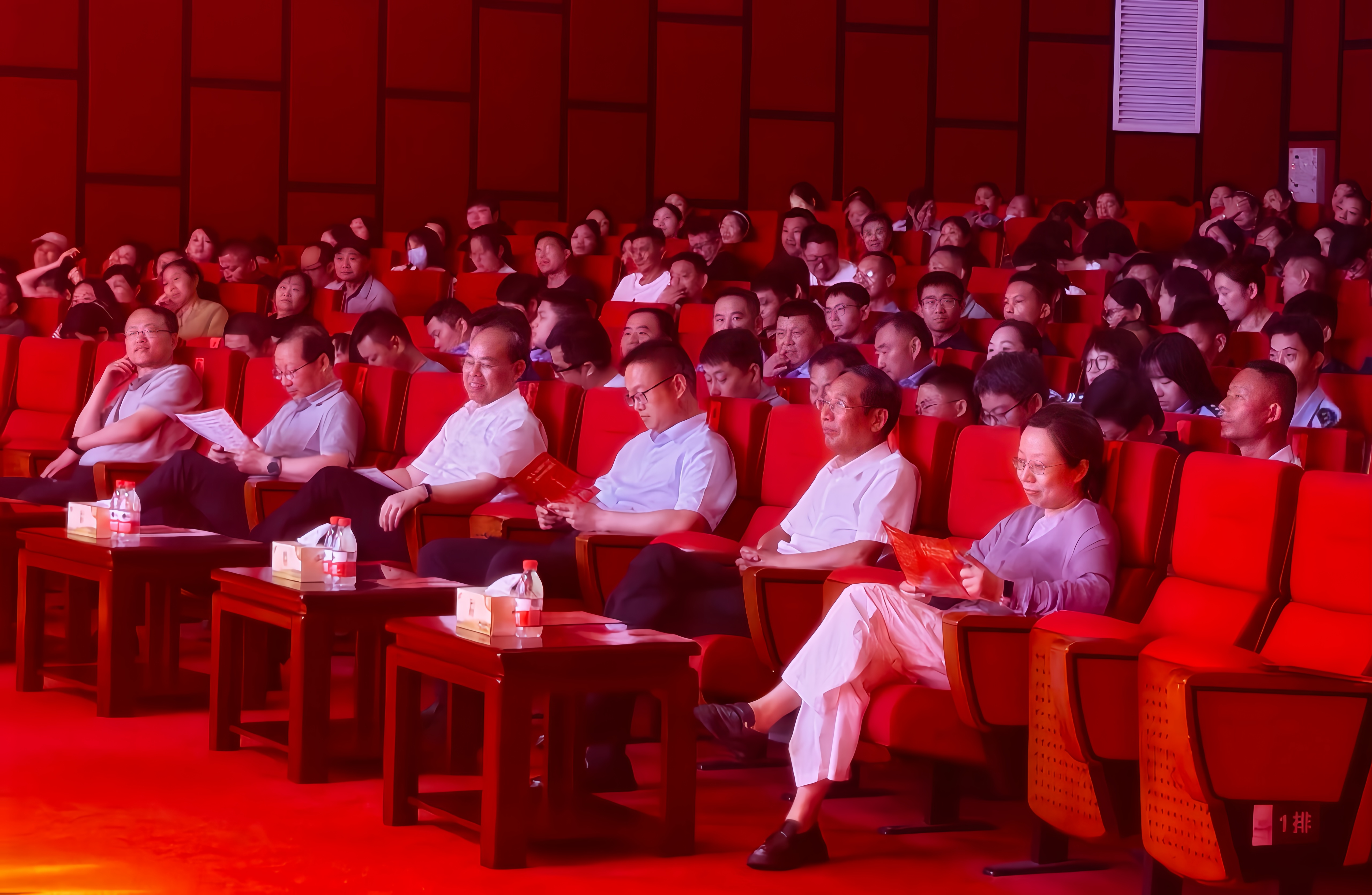图片10.jpg