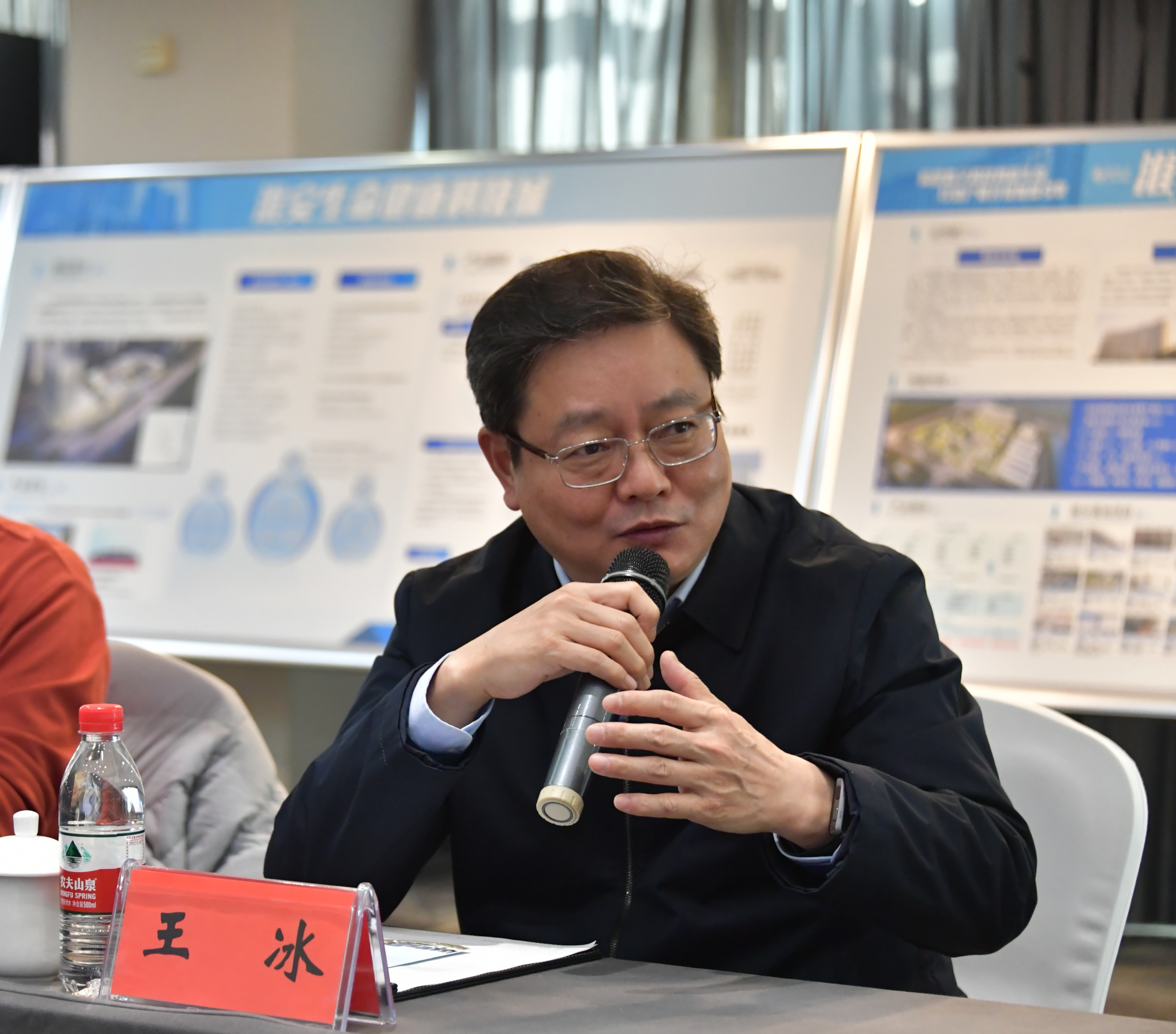 图片2.jpg 图片2.jpg